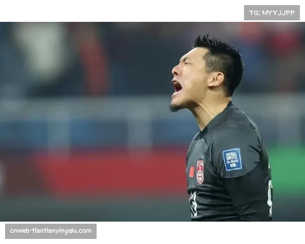 泰山门将王大雷完成生涯300场联赛里程碑